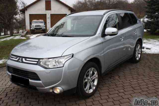 Mitsubishi Outlander, 2013 