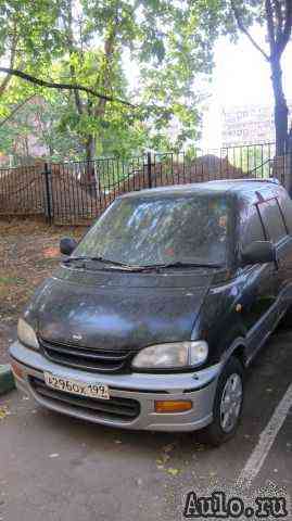 Nissan Serena, 1997