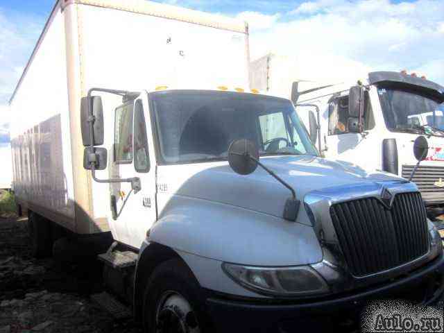 International 4300 2003 года в 