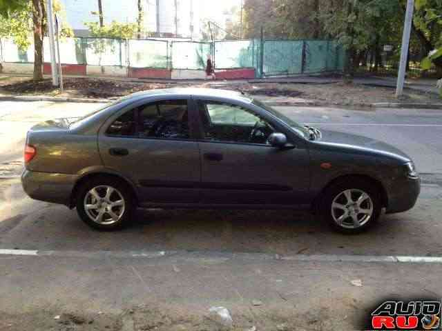 Nissan Almera, 2004 