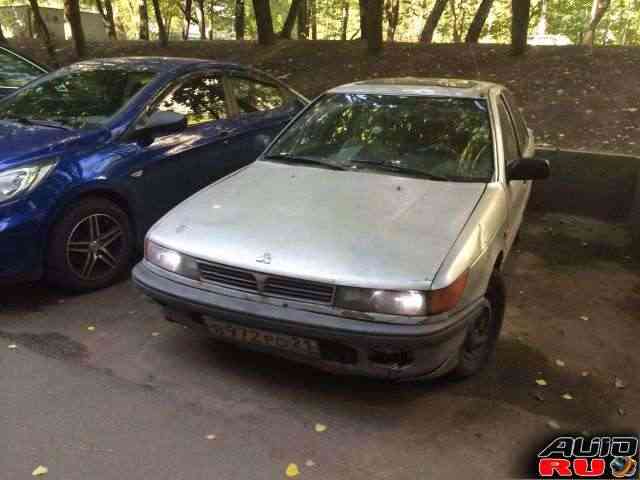 Mitsubishi Lancer, 1989 