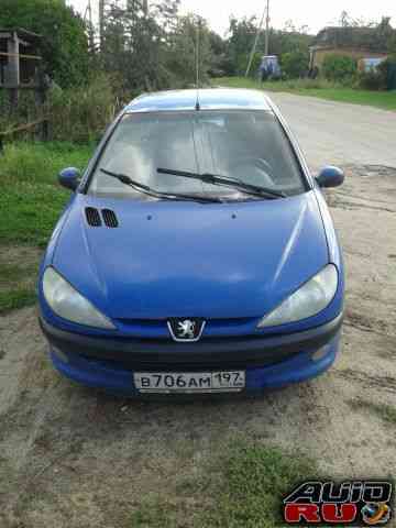 Peugeot 206, 2000 