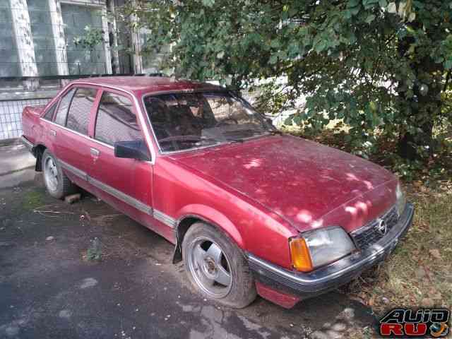 Opel Rekord, 1984 