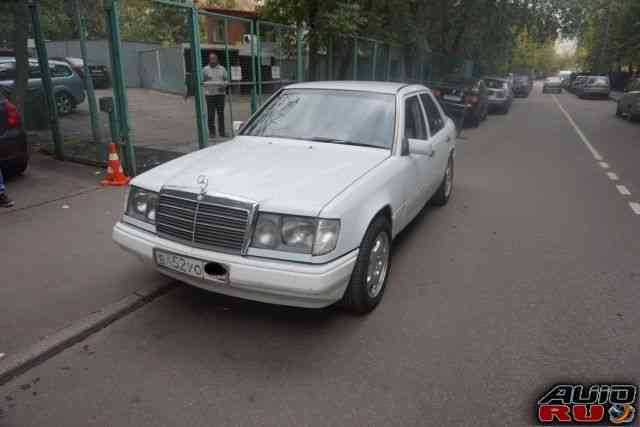 Mercedes-Benz, 1993  фото-1