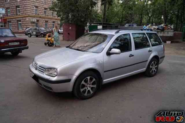 Volkswagen Golf, 2004 