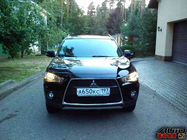 Mitsubishi Outlander, 2011 