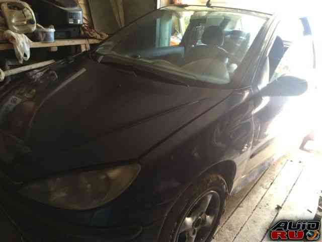 Peugeot 206, 2000 