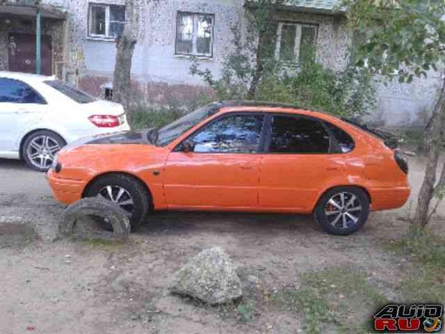 Toyota Corolla, 1998 