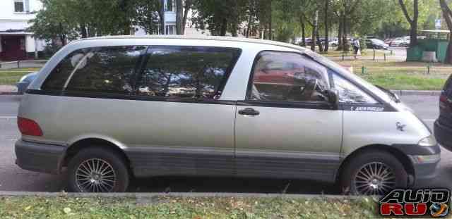 Toyota Estima, 1993 