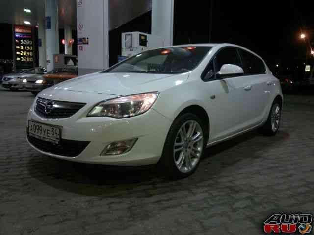 Opel Astra, 2011 