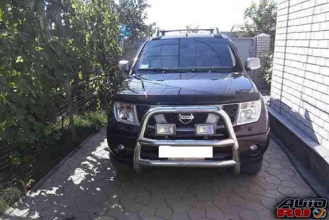 Nissan Navara, 2011 