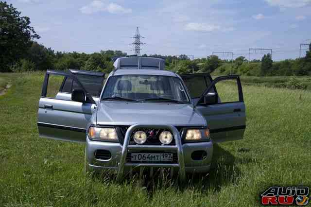 Mitsubishi Pajero Sport, 2000 