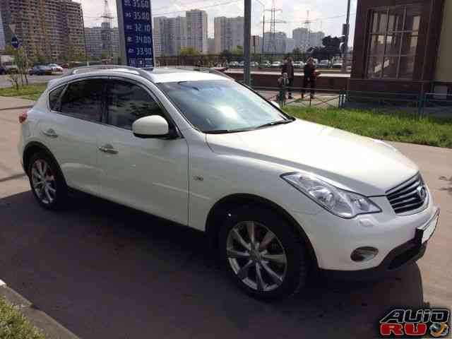 Infiniti EX37, 2010 