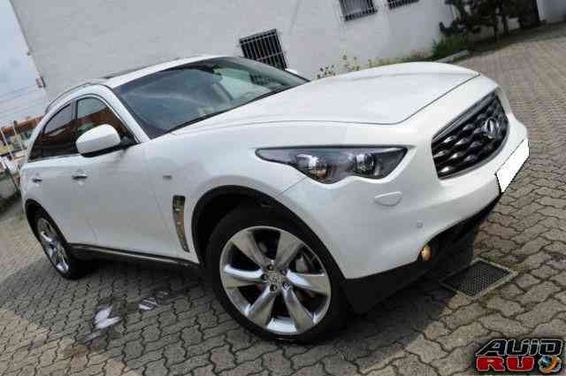 Infiniti FX30, 2011 фото-1 Infiniti FX30, 2011 фото-1