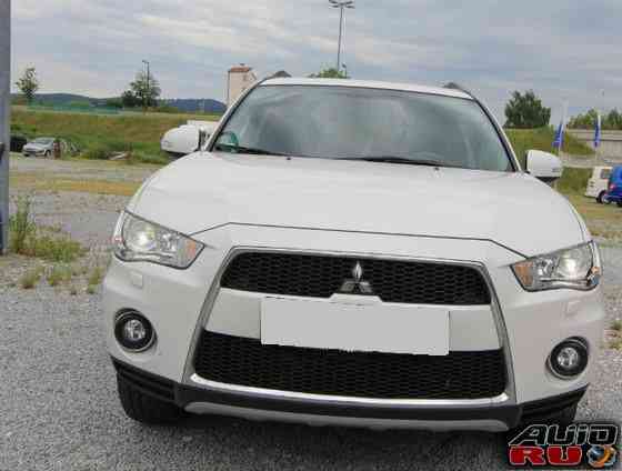 Mitsubishi Outlander, 2011 