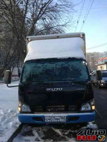 Isuzu NQR71 
