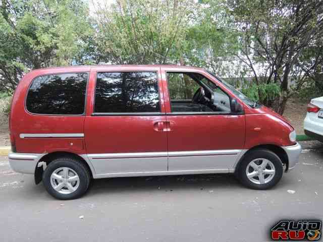 Nissan Serena, 1999 