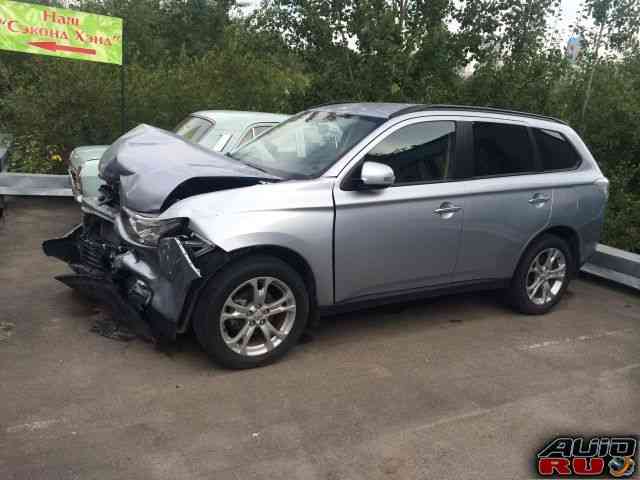 Mitsubishi Outlander, 2012 