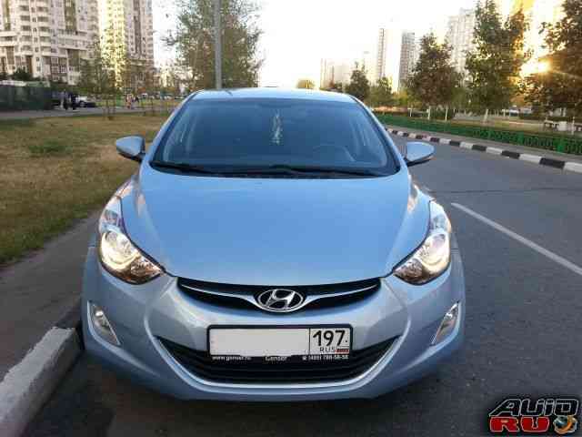 Hyundai Elantra, 2011 