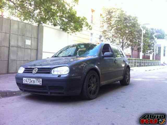 Volkswagen Golf, 2002 