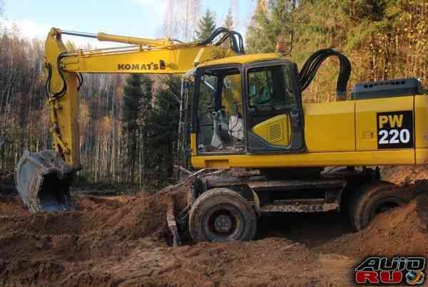 Продам komatsu PW220 ES-7К колесный 