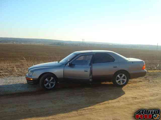Lexus LS, 1996 