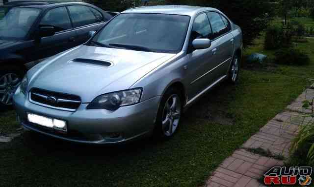 Subaru Legacy, 2004 