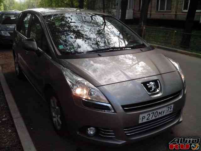 Peugeot 5008, 2010 