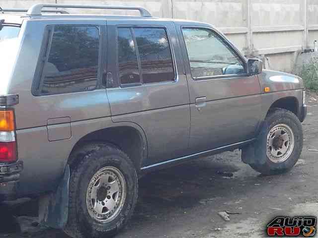 Nissan Terrano, 1991 