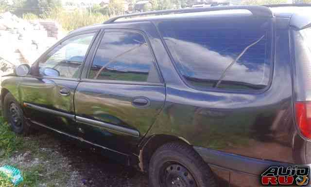 Renault Laguna, 1996 