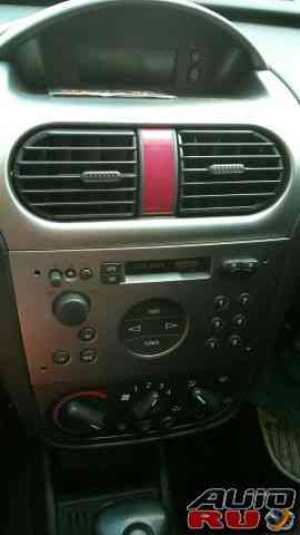 Opel Corsa, 2001