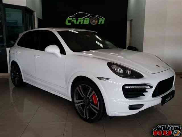 Porsche Cayenne Turbo S, 2014 