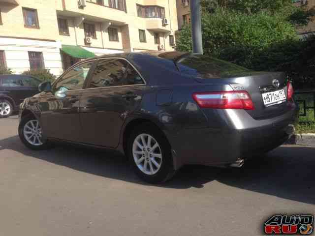 Toyota Camry, 2011 