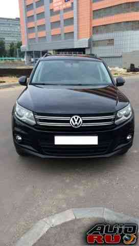 Volkswagen Tiguan, 2012