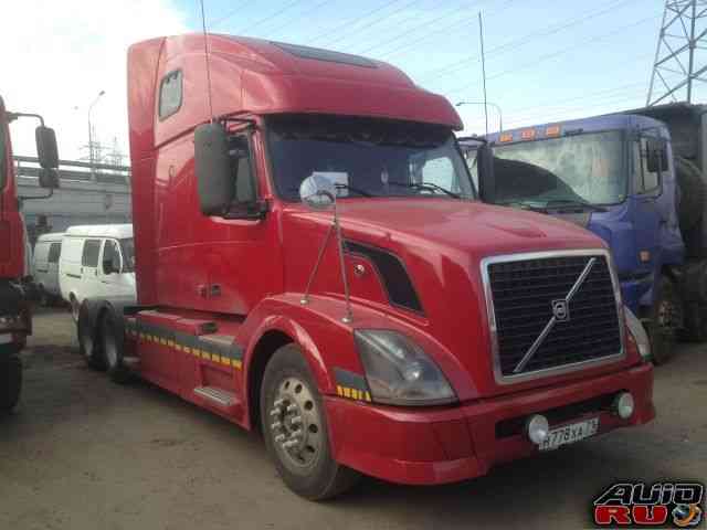 Тягач Volvo VNL фото-1 Тягач Volvo VNL фото-1