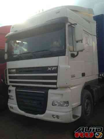 Тягач DAF XF 105.460 
