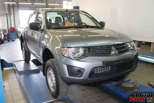 Mitsubishi L200, 2014 