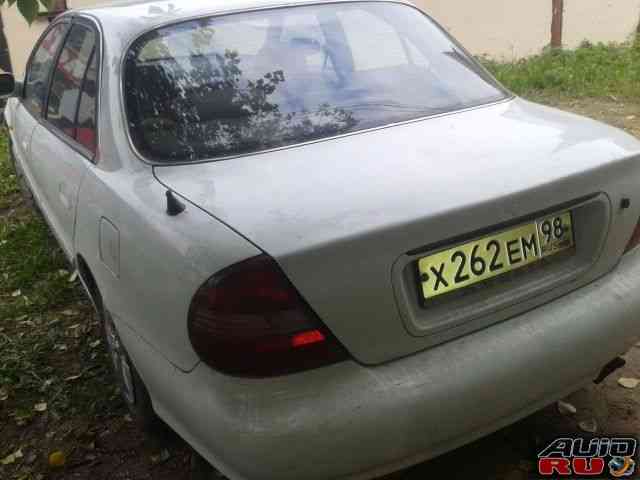 Hyundai Sonata, 1998 