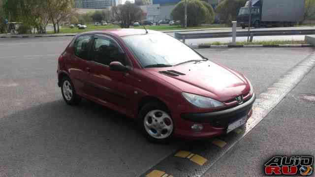 Peugeot 206, 2002 