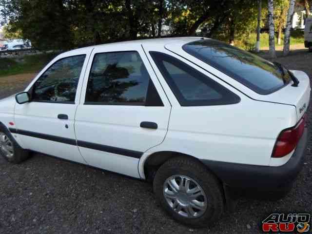 Ford Escort, 1997 