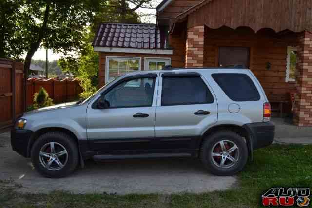 Ford Escape, 2004 