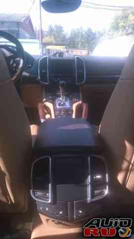 Porsche Cayenne S, 2012
