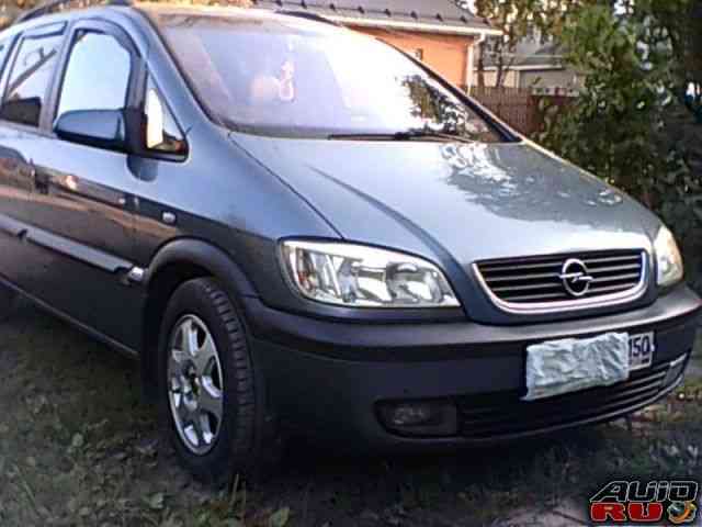 Opel Zafira, 2001 