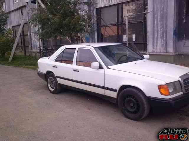 Mercedes-Benz W124, 1987 