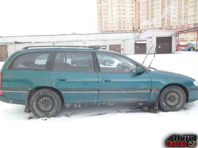 Opel Omega, 1995 