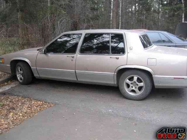 Cadillac DE Ville, 1990 