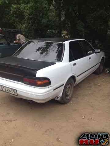 Toyota Carina, 1990 