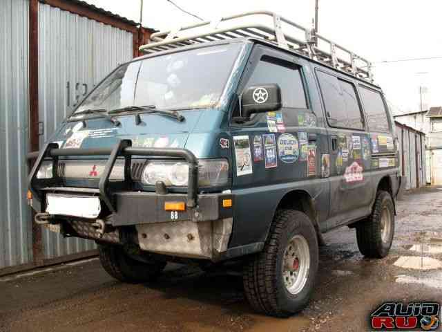 Mitsubishi Delica, 1996 