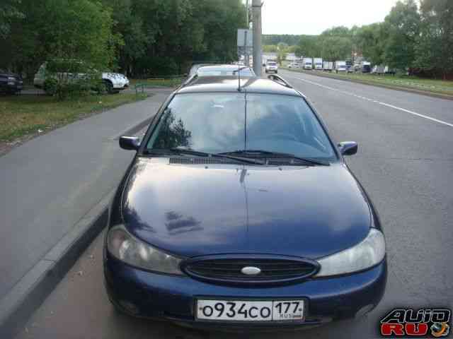 Ford Mondeo, 2000 