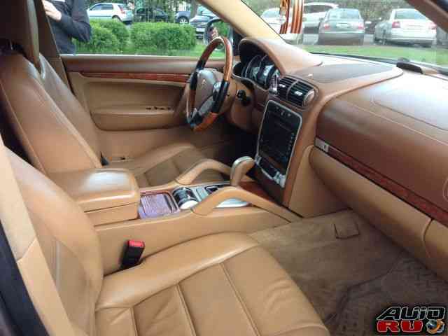Porsche Cayenne S, 2004 